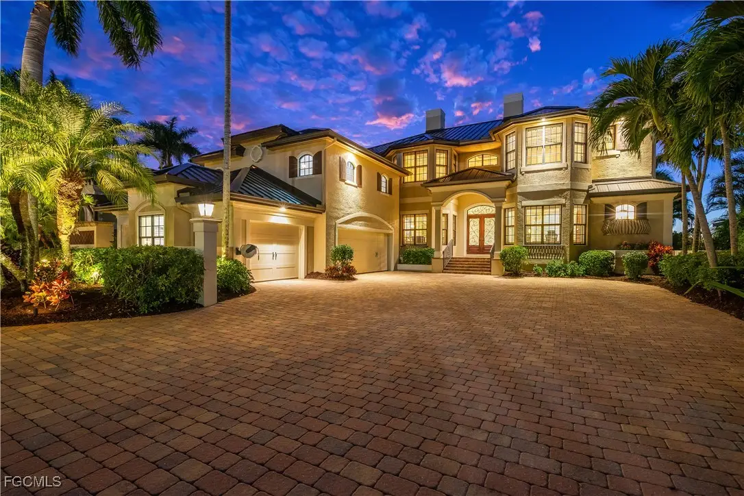 2840 Valencia Way, Fort Myers, FL 33901 - Image #1