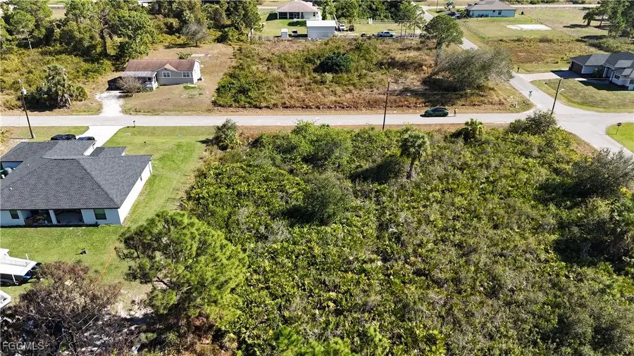 1103 Dixie Avenue, Lehigh Acres, FL 33972 - Image #3