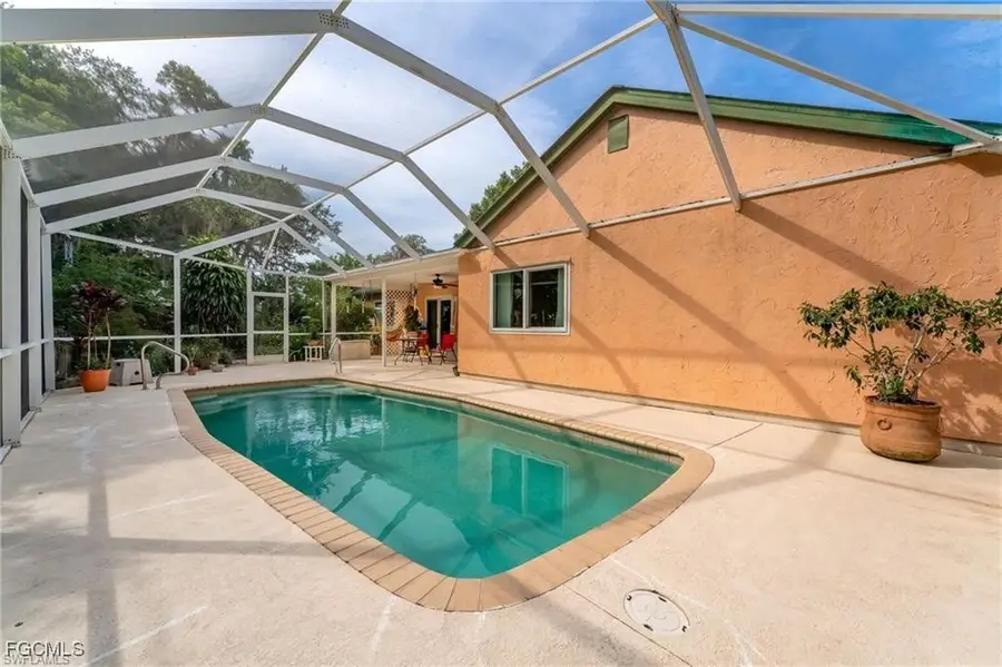 4559 Springview Circle, Labelle, FL 33935 - #2