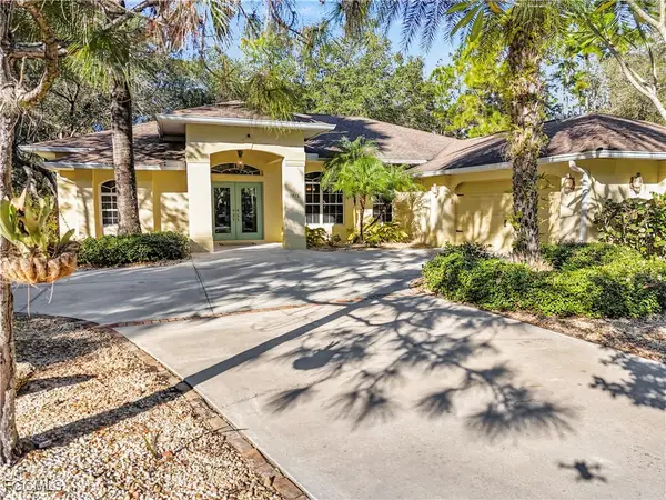 1915 Roosevelt Avenue, Lehigh Acres, FL 33972