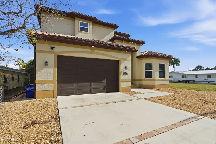2038 Bahama Avenue, Fort Myers, FL 33905 - Image #2