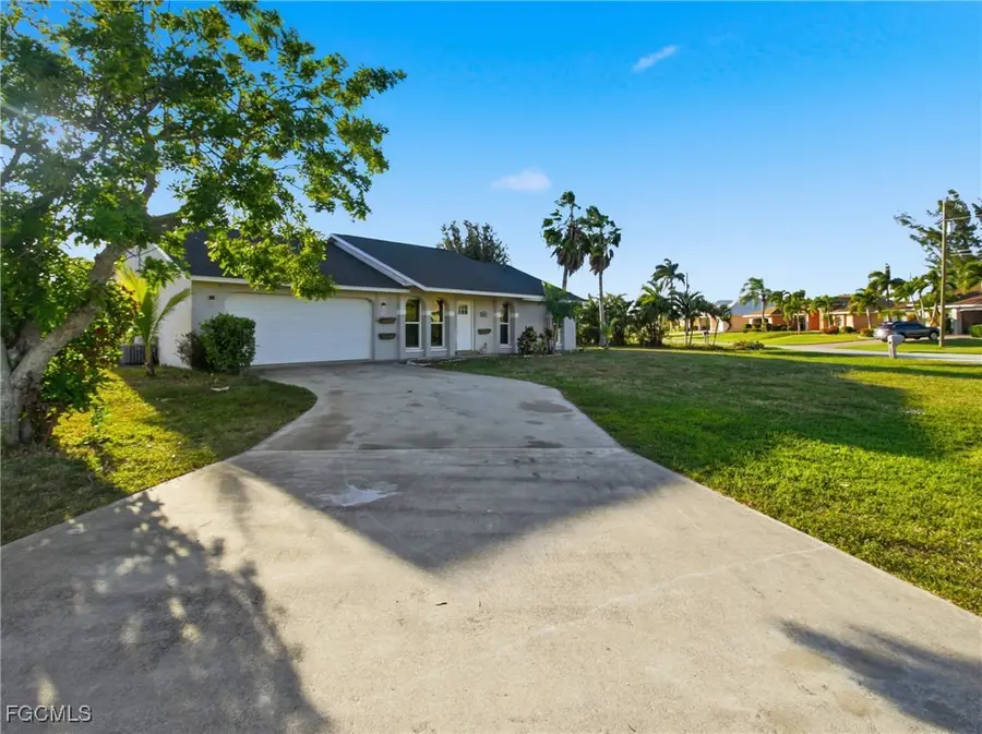 2618 SW 32nd Lane, Cape Coral, FL 33914 - Image #2