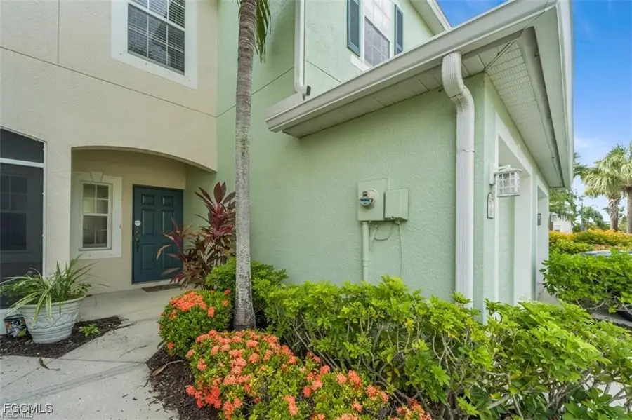 3637 Pine Oak Circle #105, Fort Myers, FL 33916 - Image #3