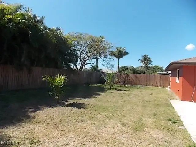 854 SE 41st Street, Cape Coral, FL 33904 - Image #3