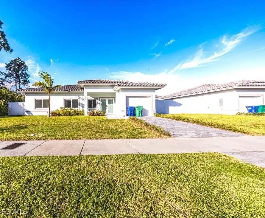 12901 SW 266th Ter, Homestead, FL 33032 - #1