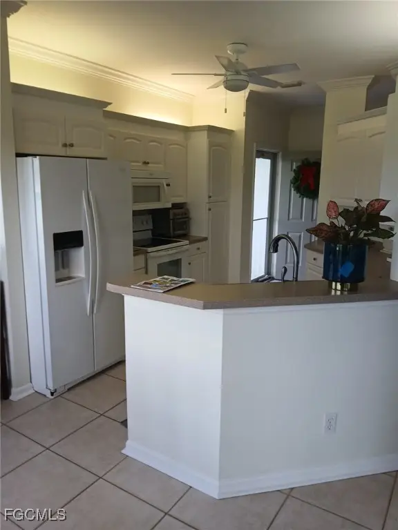 5877 Three Iron Drive #702, Naples, FL 34110 - Image #3