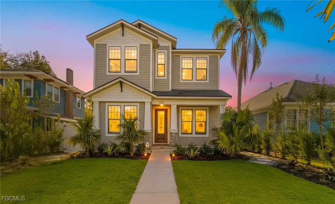 2152 Burlington Avenue N, Saint Petersburg, FL 33713 - Image #1