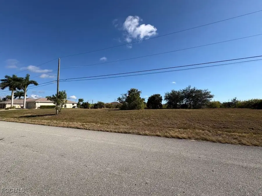 1203 NW 9th Place, Cape Coral, FL 33993 - Image #3