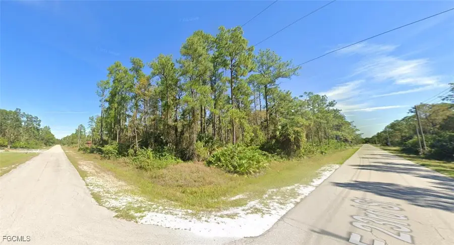 3001 E 23rd Street, Alva, FL 33920 - Image #3