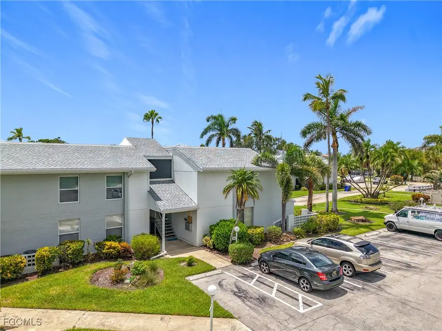 7077 Quail Run Court E #16, Fort Myers, FL 33908 - Image #2