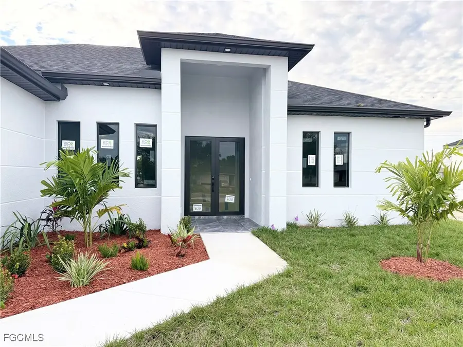 916 Nicholas Parkway W, Cape Coral, FL 33991 - Image #3