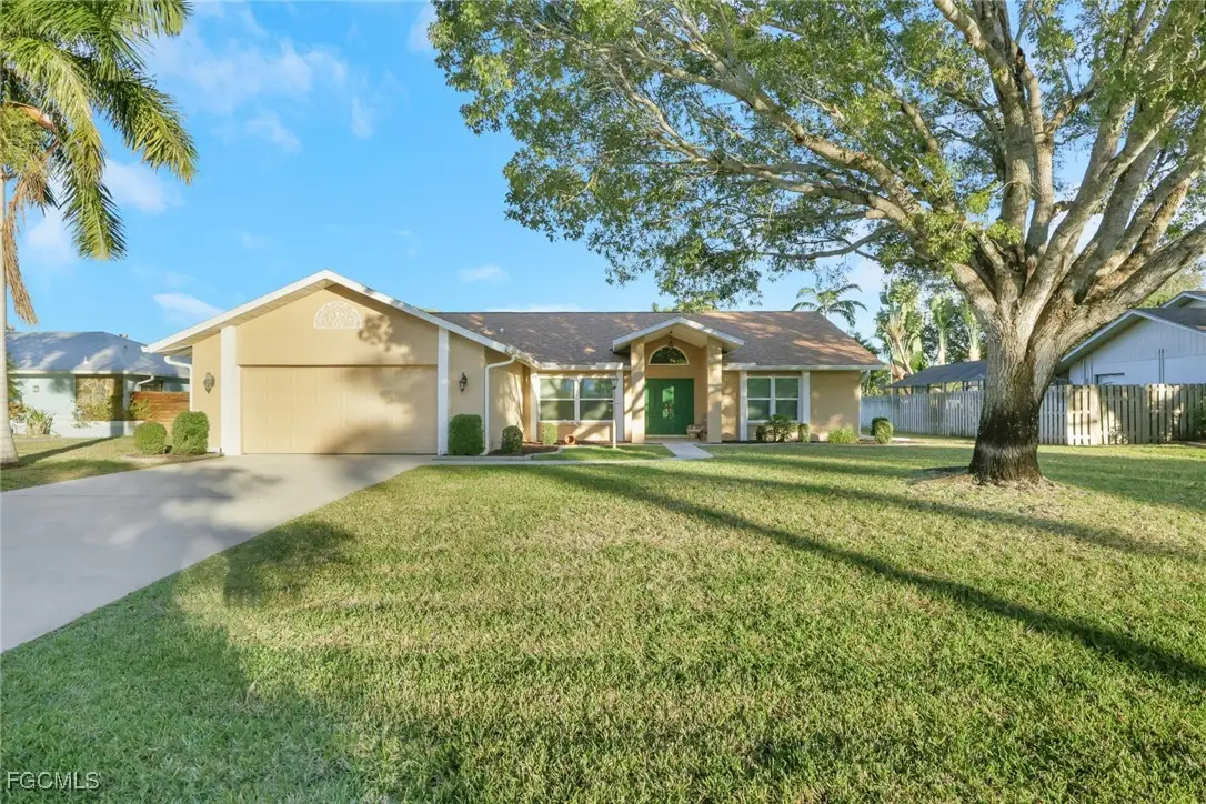 5739 Inverness Circle, North Fort Myers, FL 33903 - Image #1
