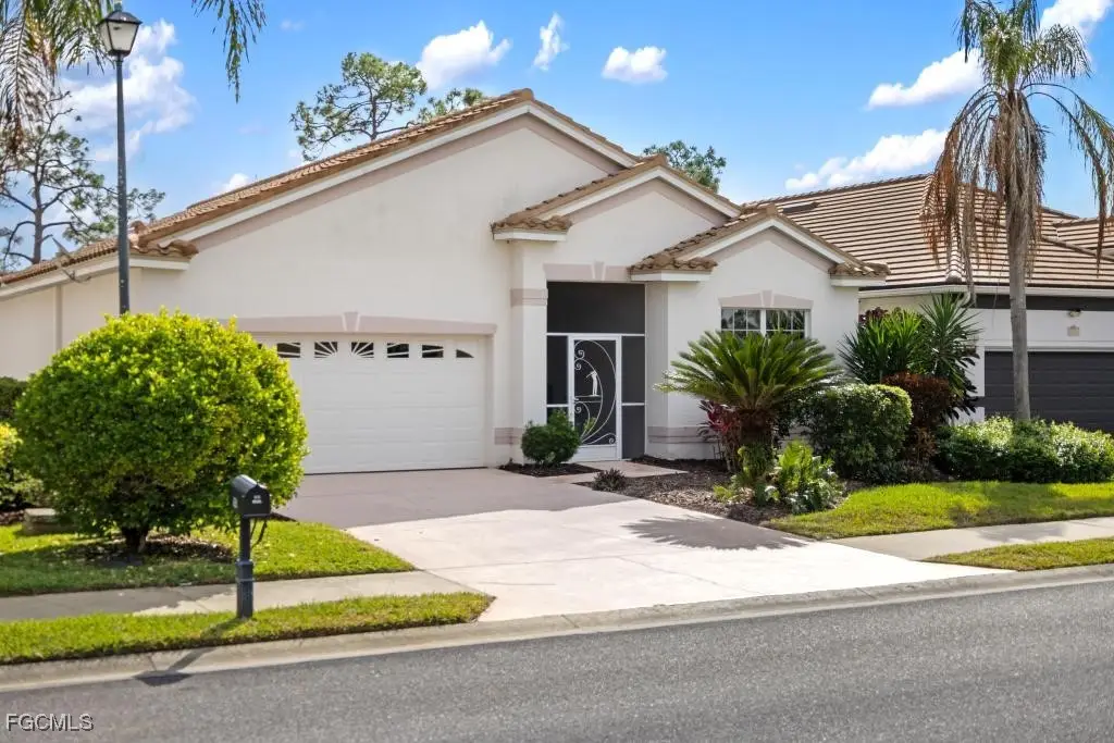 2076 Oxford Ridge Circle, Lehigh Acres, FL 33973 - Image #1