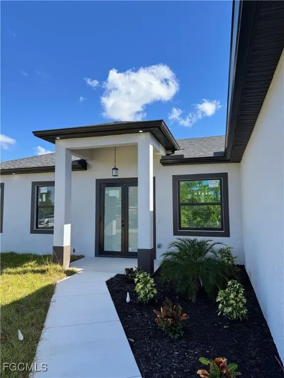 735 Worth Avenue, Lehigh Acres, FL 33974 - Image #3