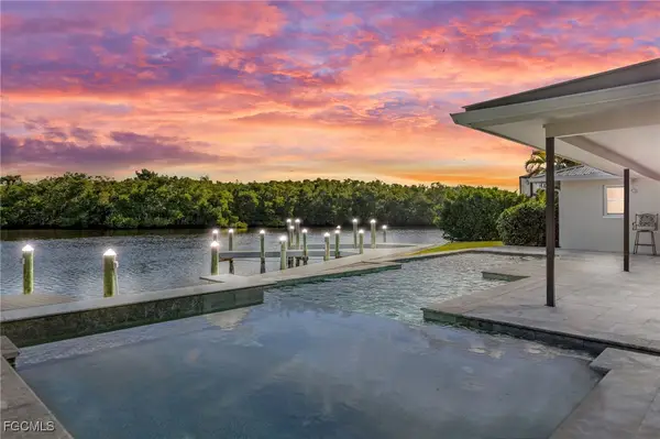 432 Seaworthy Road, North Fort Myers, FL 33903