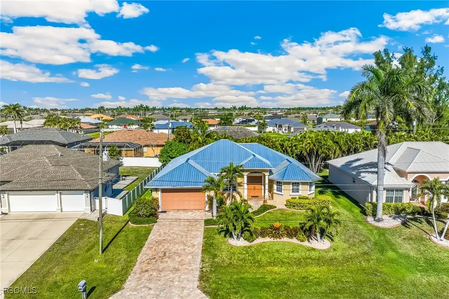 2633 SW 32nd Lane, Cape Coral, FL 33914 - Image #2