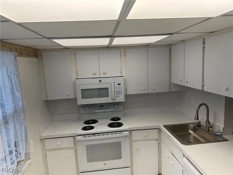 1828 Pine Valley Drive #209, Fort Myers, FL 33907 - Image #3