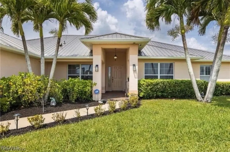 831 NE 23rd Terrace, Cape Coral, FL 33909 - Image #3