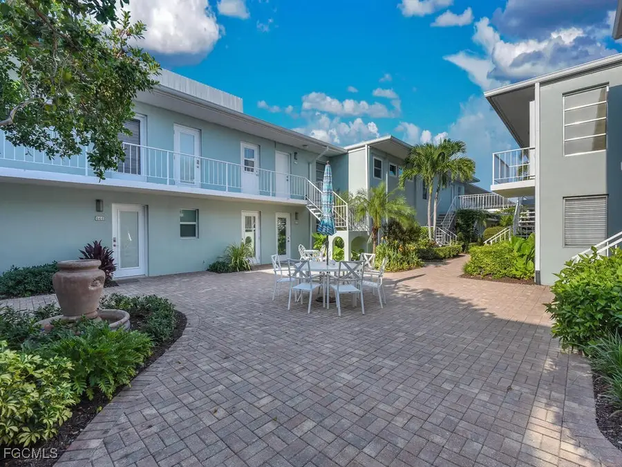 665 12th Avenue S #665, Naples, FL 34102 - Image #2