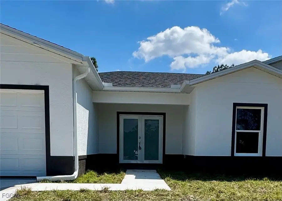 325 Hermosa Avenue, Lehigh Acres, FL 33974 - Image #2