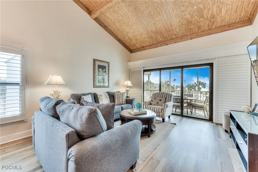 2121 Gulf Beach Villas, Captiva, FL 33924 - Image #3
