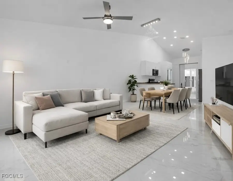 4533/4535 27th Street Sw, Lehigh Acres, FL 33973 - Image #3