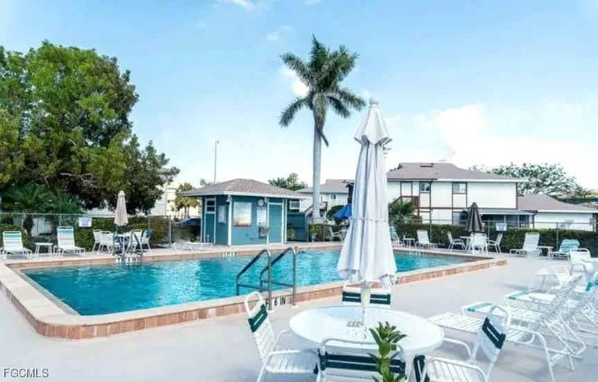 5839 Vancouver Circle #2, Fort Myers, FL 33907 - Image #3