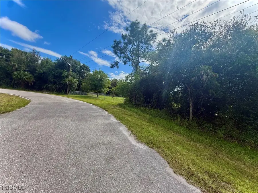 6009 Joplin Avenue, Fort Myers, FL 33905 - Image #2