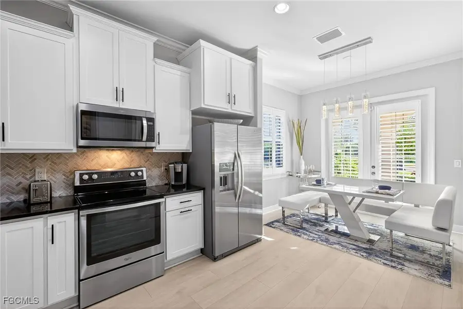 11126 Laughton Circle, Fort Myers, FL 33913 - Image #2