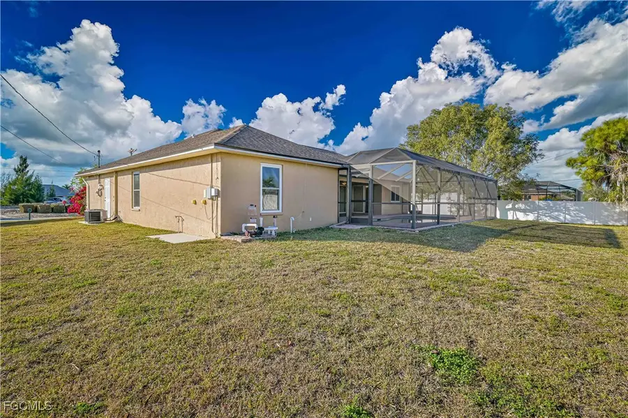 3429 SW 15th Avenue, Cape Coral, FL 33914 - Image #2