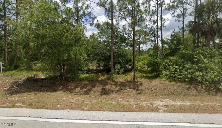 1312 Richmond Avenue N, Lehigh Acres, FL 33972 - Image #3