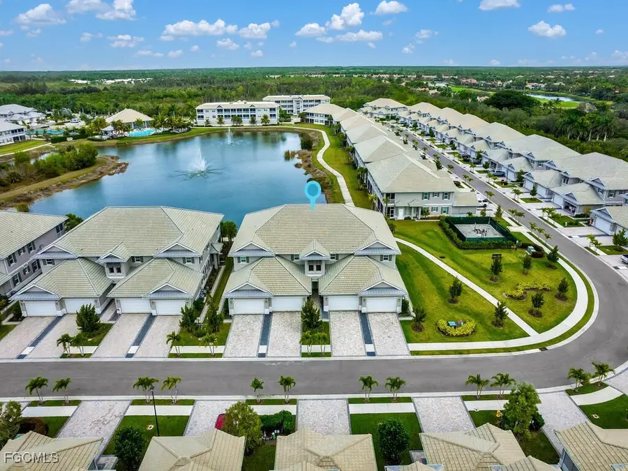 233 Indies Drive E #201, Naples, FL 34114 - Image #2