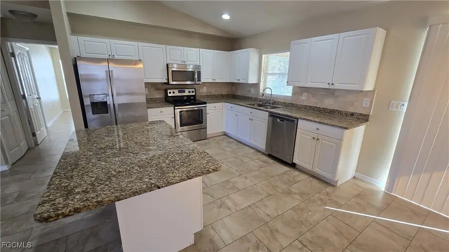 2217 NE 10th Avenue, Cape Coral, FL 33909 - Image #3