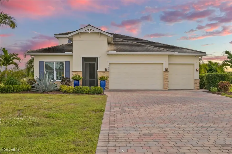 2070 Hickeys Creekside Drive, Alva, FL 33920 - Image #3