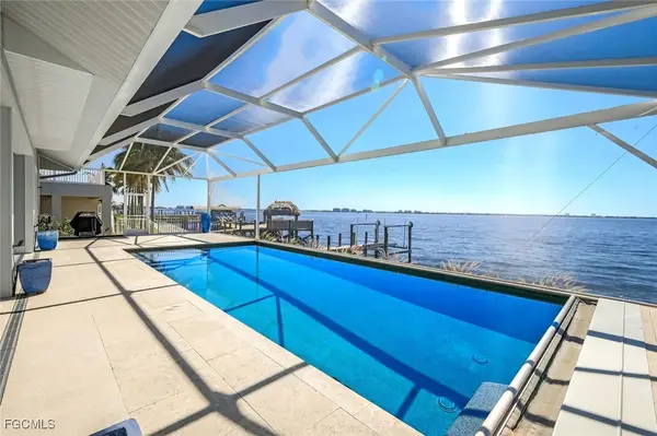 320 Bayshore Drive, Cape Coral, FL 33904