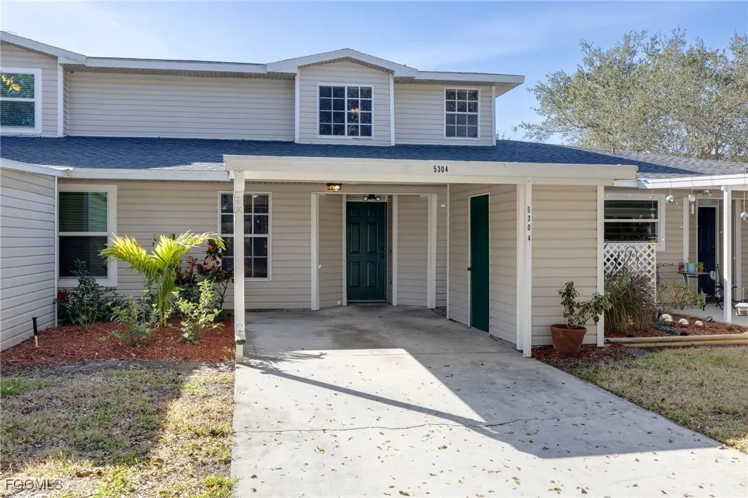 5304 Glenlivet Road, Fort Myers, FL 33907 - Image #1