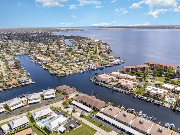 4005 SE 19th Place #1, Cape Coral, FL 33904