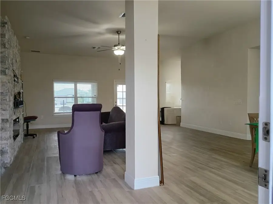 1426 NE 5th Place, Cape Coral, FL 33909 - Image #3