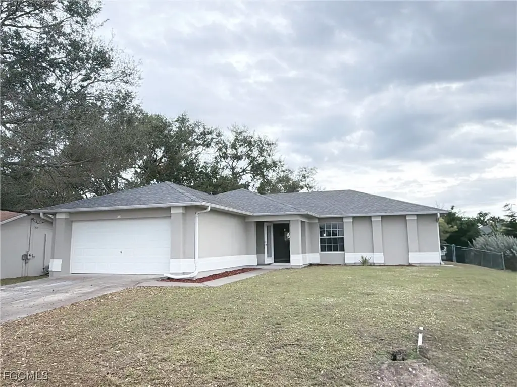 933 SW 7th Avenue, Cape Coral, FL 33991 - Image #1