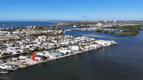 63 Emily Lane, Fort Myers Beach, FL 33931