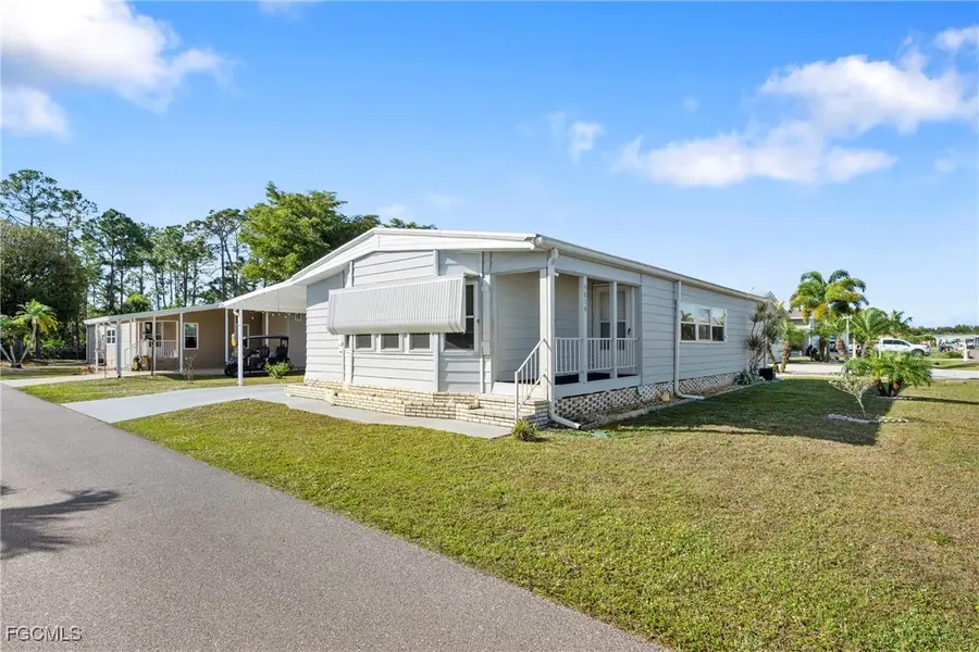 9814 Creekwood Lane, Fort Myers, FL 33905 - Image #3