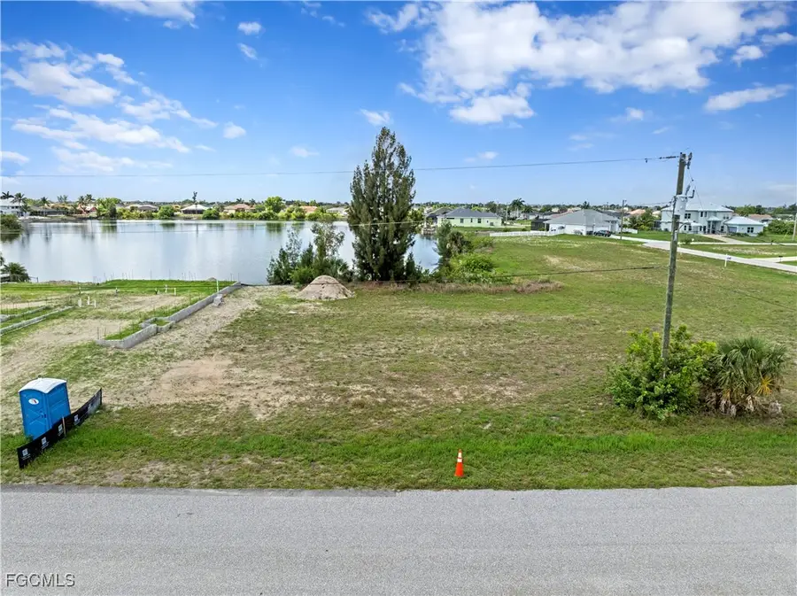 306 NE 19th Street, Cape Coral, FL 33909 - Image #3