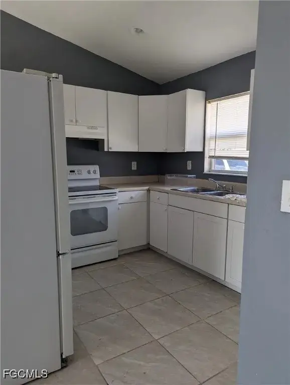 2407 Mansfield Avenue S, Lehigh Acres, FL 33973 - Image #3