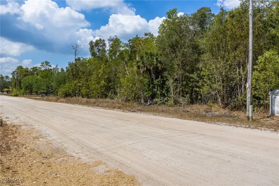 12360 Shawnee Road, Fort Myers, FL 33913 - Image #3