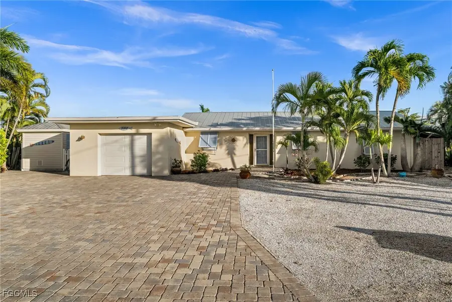 2288 Sycamore Street, Saint James City, FL 33956 - Image #2