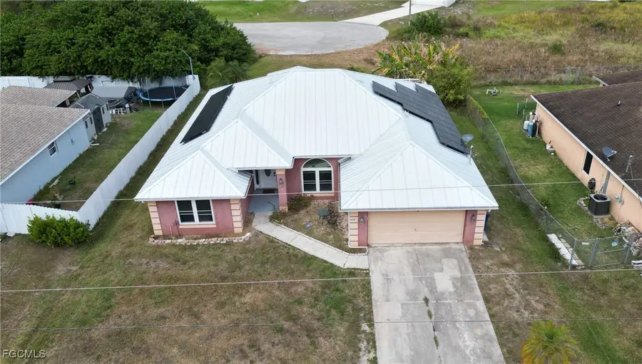 436 Willowbrook Drive, Lehigh Acres, FL 33972 - Image #3