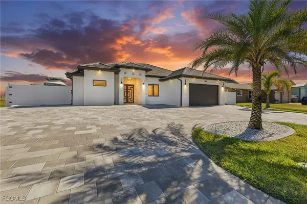 1017 NE 15th Place, Cape Coral, FL 33909