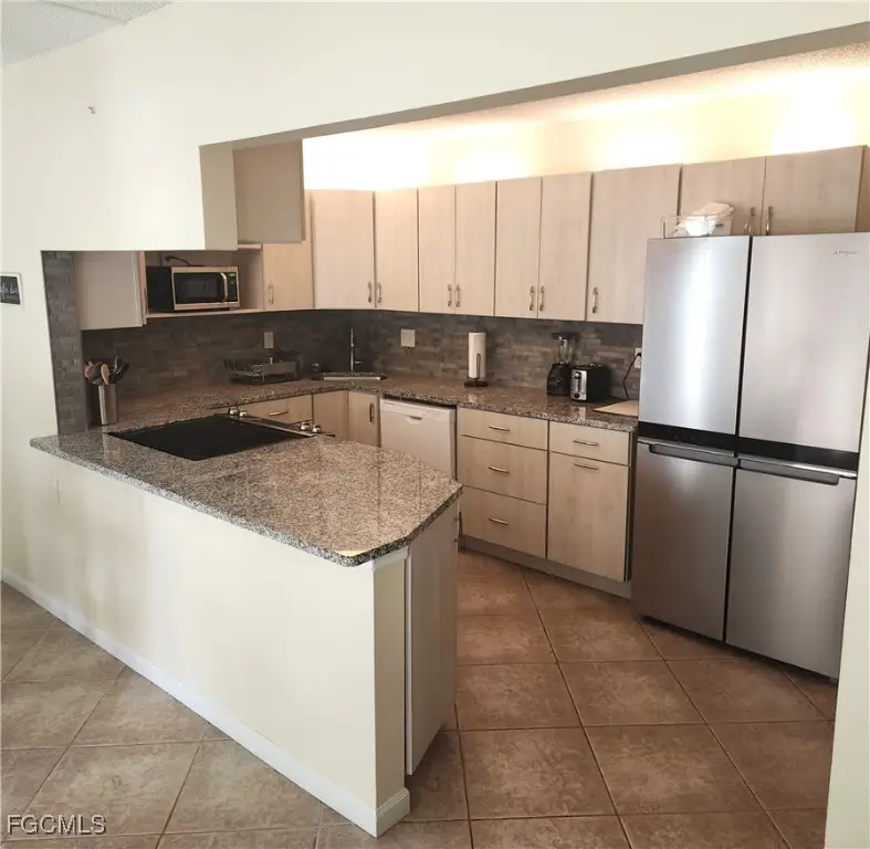 4781 Lakeside Club Boulevard #2-B1, Fort Myers, FL 33905 - Image #3