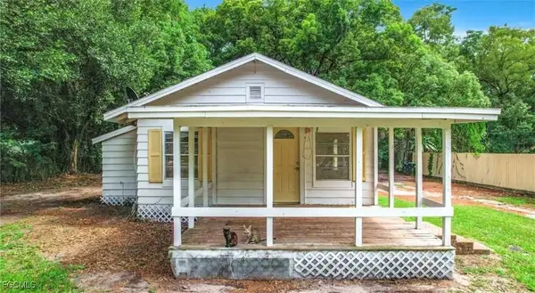 5136 Mcdonald Road, Zellwood, FL 32798