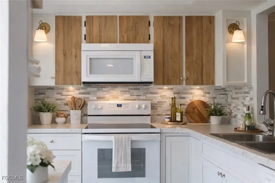 1519 Cape Coral Parkway W #2, Cape Coral, FL 33914 - Image #3